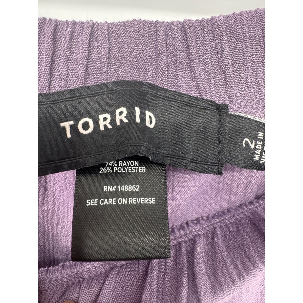 Torrid Pants Women 2 Purple Wide Leg Cargo Pocket Drawstring Textured Gaucho - Picture 2 of 9